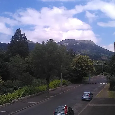 Le Buron