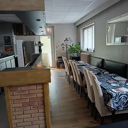 Le Buron بيت للعطل *