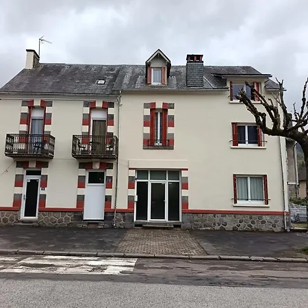 Le Buron Holiday home La Bourboule